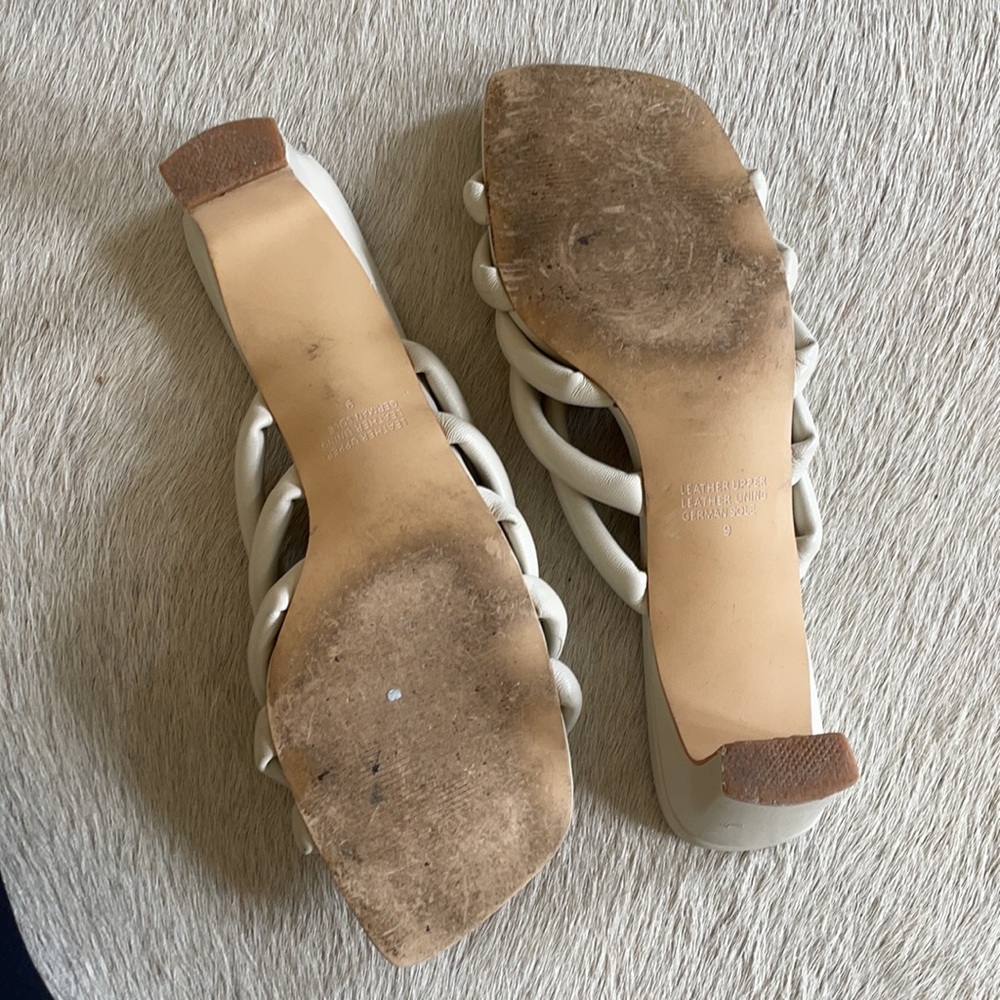 Intentionally Blank Shoes - Picture 3 of 5